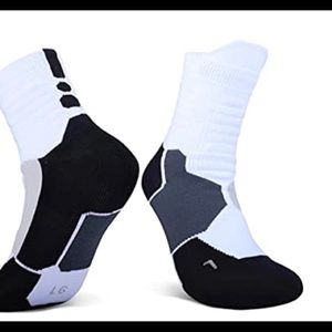 Kids basketball socks, fit age 4-6, cushioned